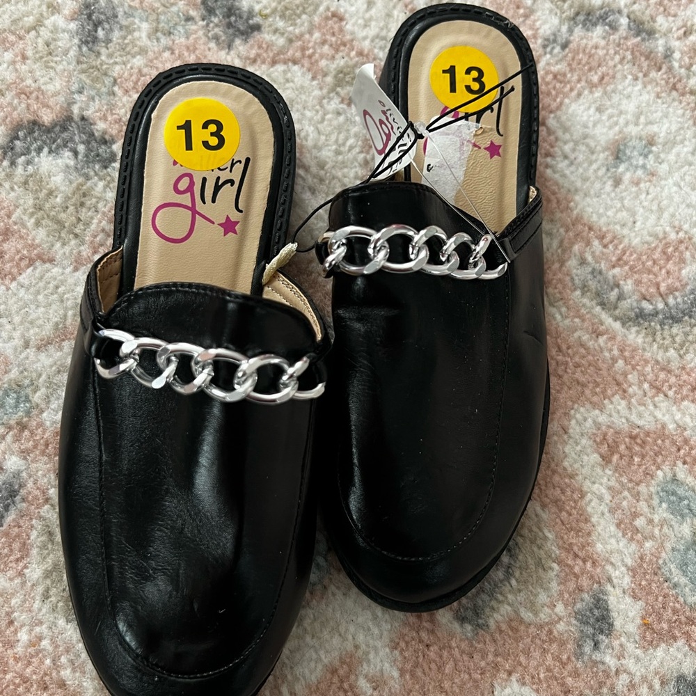 Black and Silver Chain Detail Slippers